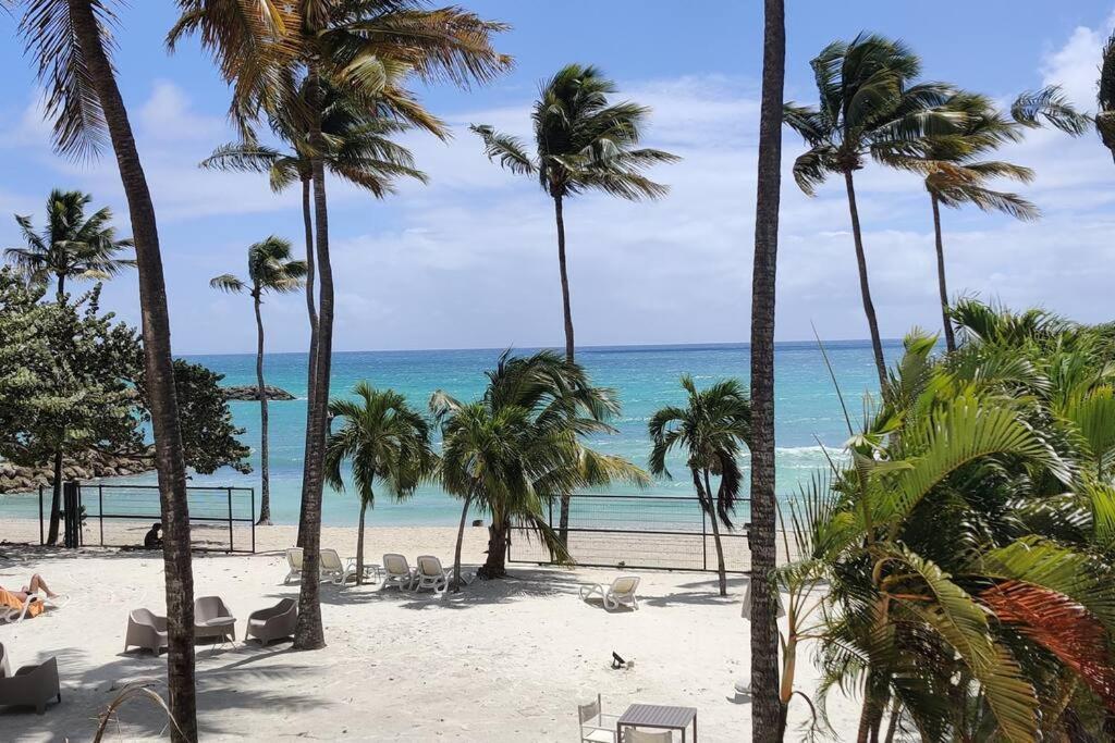 Parfum Des Iles - Vue Mer, Plage A 30M Et Piscine En Option Le Gosier  Exteriér fotografie